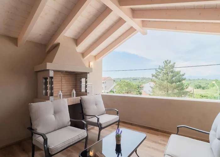 Melena Premium Roda (Corfu)